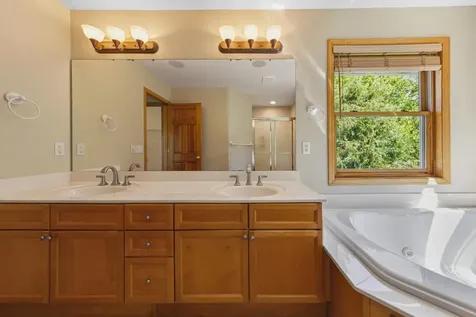 1517 Covington Lane Eagan MN 55122