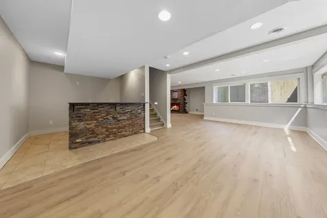 1517 Covington Lane Eagan MN 55122