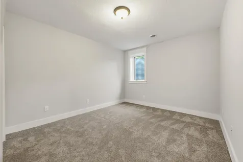 1517 Covington Lane Eagan MN 55122