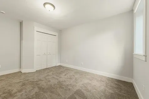 1517 Covington Lane Eagan MN 55122