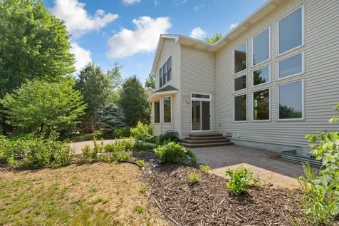 1517 Covington Lane Eagan MN 55122