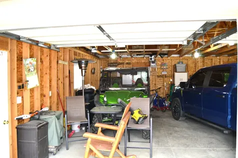 1544 Dickson Drive Hendricks MN 56136