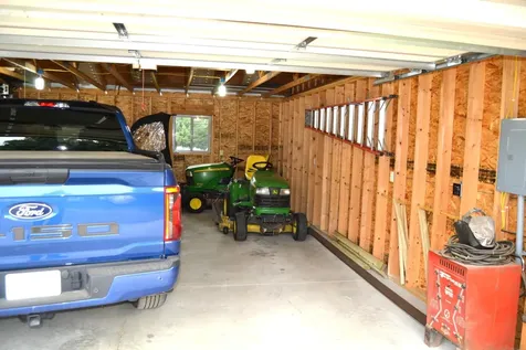 1544 Dickson Drive Hendricks MN 56136