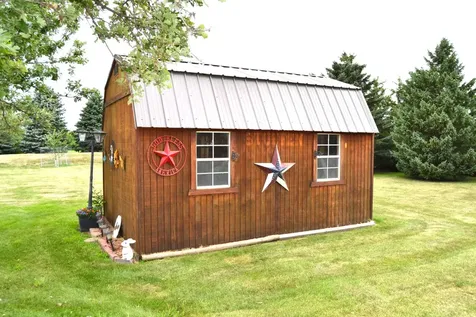 1544 Dickson Drive Hendricks MN 56136