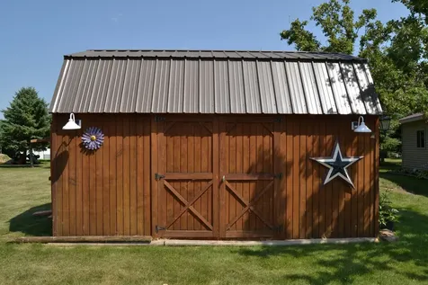 1544 Dickson Drive Hendricks MN 56136