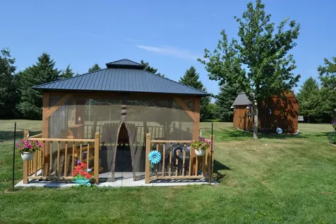 1544 Dickson Drive Hendricks MN 56136