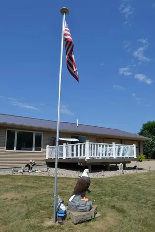 1544 Dickson Drive Hendricks MN 56136