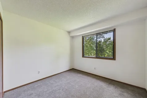 46 125th Lane NW Coon Rapids MN 55448
