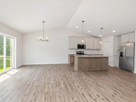 4944 River Oaks Road Rockford MN 55373