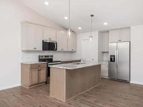 4944 River Oaks Road Rockford MN 55373