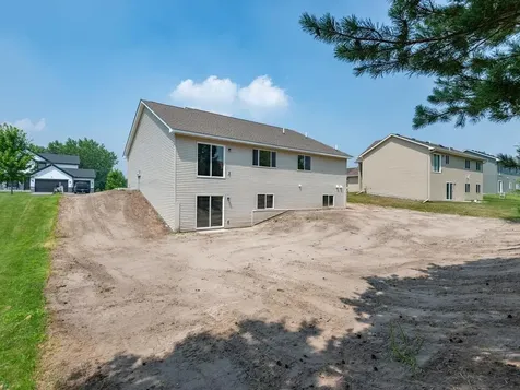 4944 River Oaks Road Rockford MN 55373