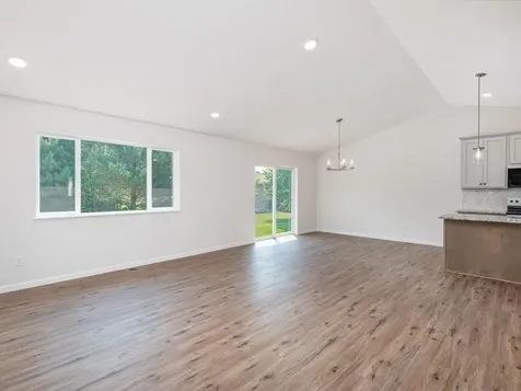 4944 River Oaks Road Rockford MN 55373