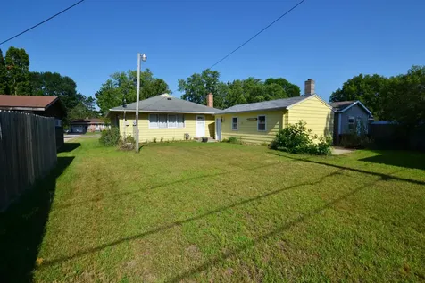 806 5th Street NE Staples MN 56479