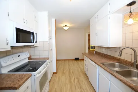 806 5th Street NE Staples MN 56479