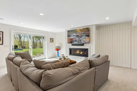1155 Heritage Lane Wayzata MN 55391