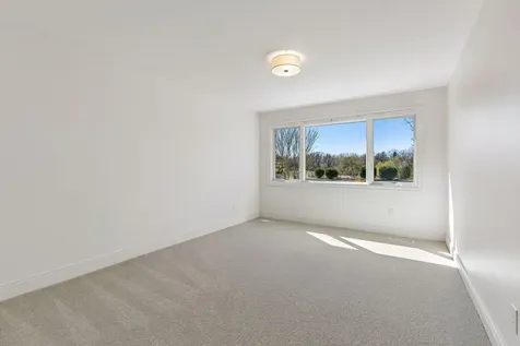 1155 Heritage Lane Wayzata MN 55391