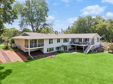 1155 Heritage Lane Wayzata MN 55391
