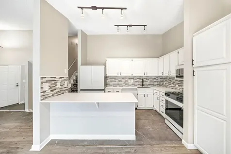 9712 Cimarron Circle Minnetonka MN 55305