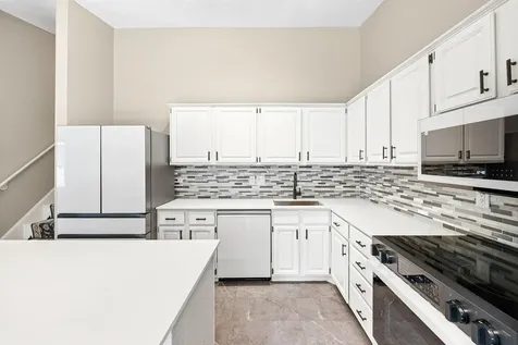 9712 Cimarron Circle Minnetonka MN 55305