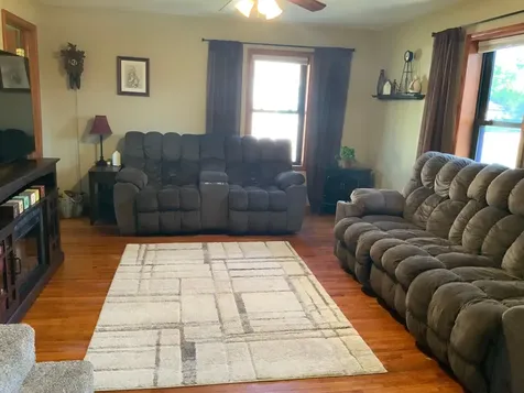 819 5th Street Nicollet MN 56074
