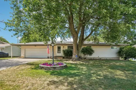 681 Terrace Drive Roseville MN 55113