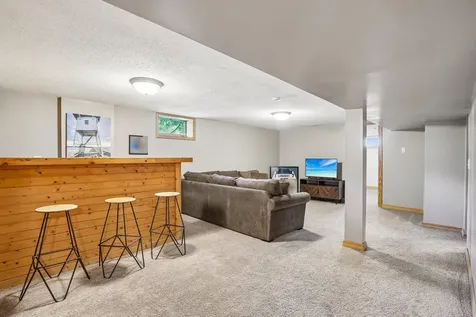 681 Terrace Drive Roseville MN 55113