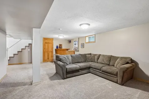 681 Terrace Drive Roseville MN 55113