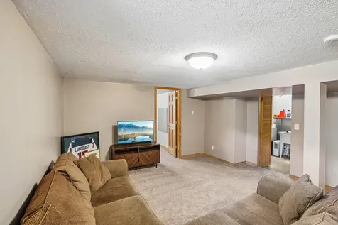 681 Terrace Drive Roseville MN 55113