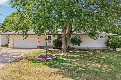 681 Terrace Drive Roseville MN 55113