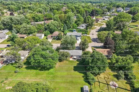 681 Terrace Drive Roseville MN 55113