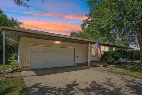 681 Terrace Drive Roseville MN 55113