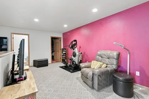 508 19th Avenue W West Fargo ND 58078