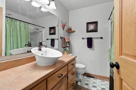 508 19th Avenue W West Fargo ND 58078