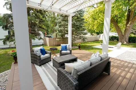 1527 Ford Avenue N Glencoe MN 55336
