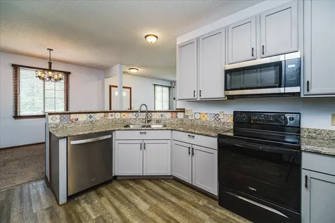 18037 96th Avenue N Maple Grove MN 55311