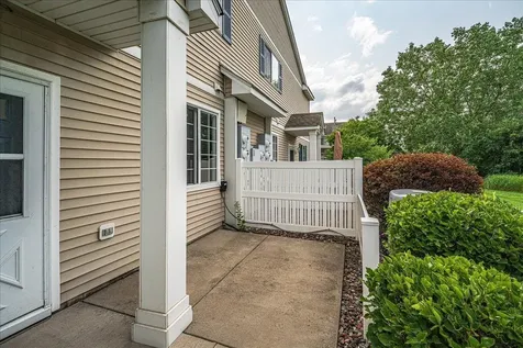 18037 96th Avenue N Maple Grove MN 55311