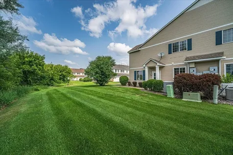 18037 96th Avenue N Maple Grove MN 55311