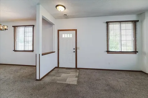 18037 96th Avenue N Maple Grove MN 55311