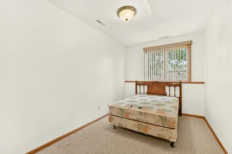 2970 Kenosha Drive NW Rochester MN 55901