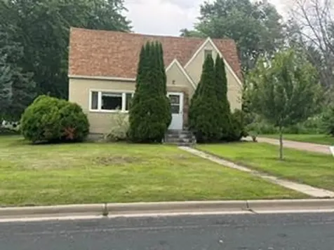 503 N Elm Street Belle Plaine MN 56011