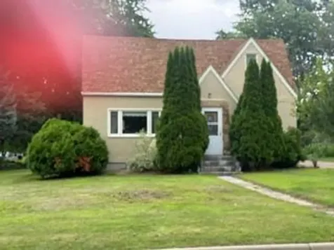 503 N Elm Street Belle Plaine MN 56011