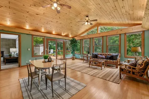 3613 Robin Lane Minnetonka MN 55305
