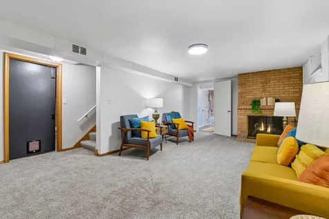 3613 Robin Lane Minnetonka MN 55305