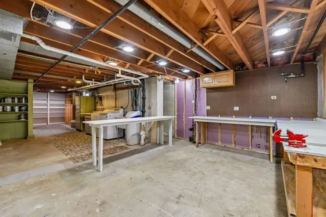 3613 Robin Lane Minnetonka MN 55305