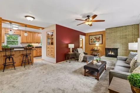 3613 Robin Lane Minnetonka MN 55305