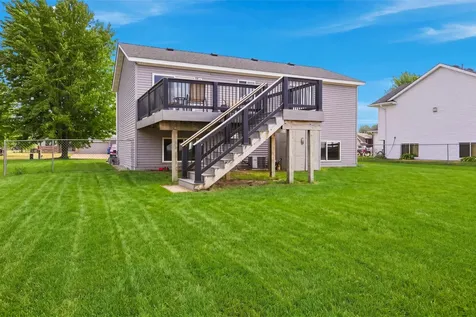 321 Jasmine Lane Saint Joseph MN 56374