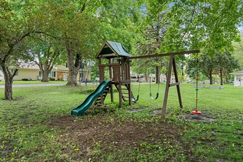 1304 Swanhill Drive Albert Lea MN 56007