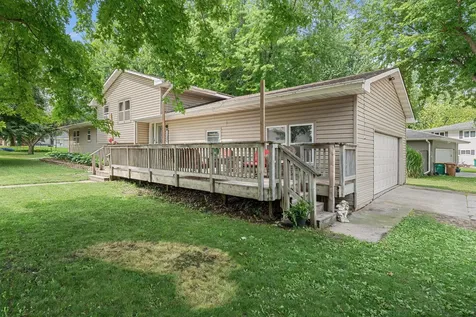 1304 Swanhill Drive Albert Lea MN 56007