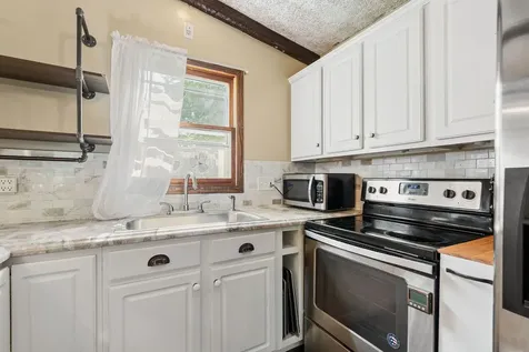 1304 Swanhill Drive Albert Lea MN 56007