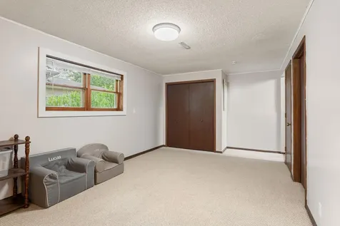 1304 Swanhill Drive Albert Lea MN 56007